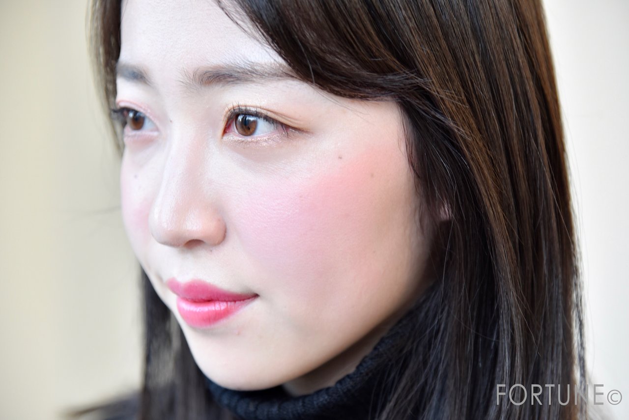 SUQQU　スック　2018春　新作コスメ　金彩　デザイニングカラーアイズ　アイシャドウ　ピュアカラーブラッシュ　チーク