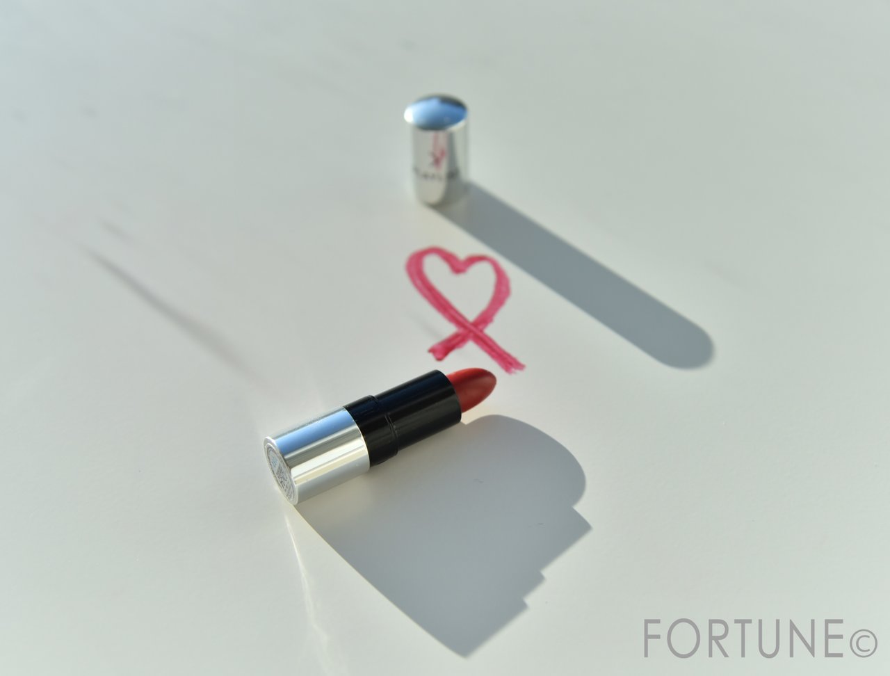 シロ　shiro ミントジンジャーリップバター　ラメグロス　リップ