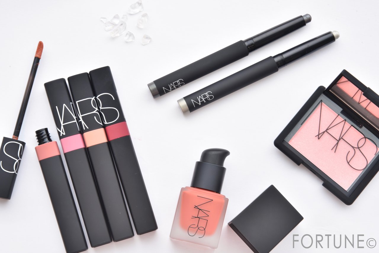 NARS　ナーズ　2018　春コスメ　新作コスメ　リップ　チーク　アイシャドー　リップカバー　ベルベットシャドースティック　リキッドブラッシュ　ハイライティングブラッシュパウダー