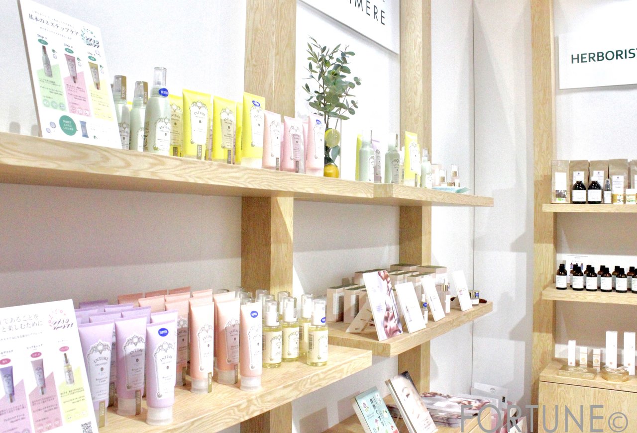 国際　化粧品展　COSME TOKYO 新作　コスメ　最新　2018 （株） サンルイ・インターナッショナル　アンティーム