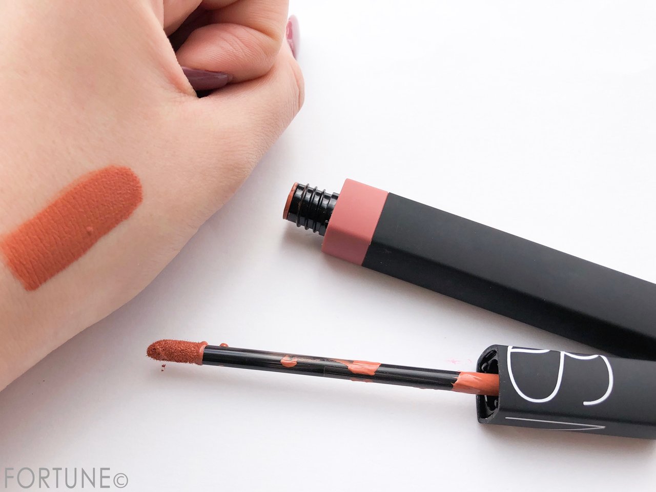 NARS　ナーズ　新作コスメ　春コスメ　2018　チーク　リキッドブラッシュ　リップ　リップカバー　レンガメイク　レンガ色　春メイク　イエベ　BOBBIBROWN　ボビイブラウン　アイシャドウ　リュクスアイシャドウ