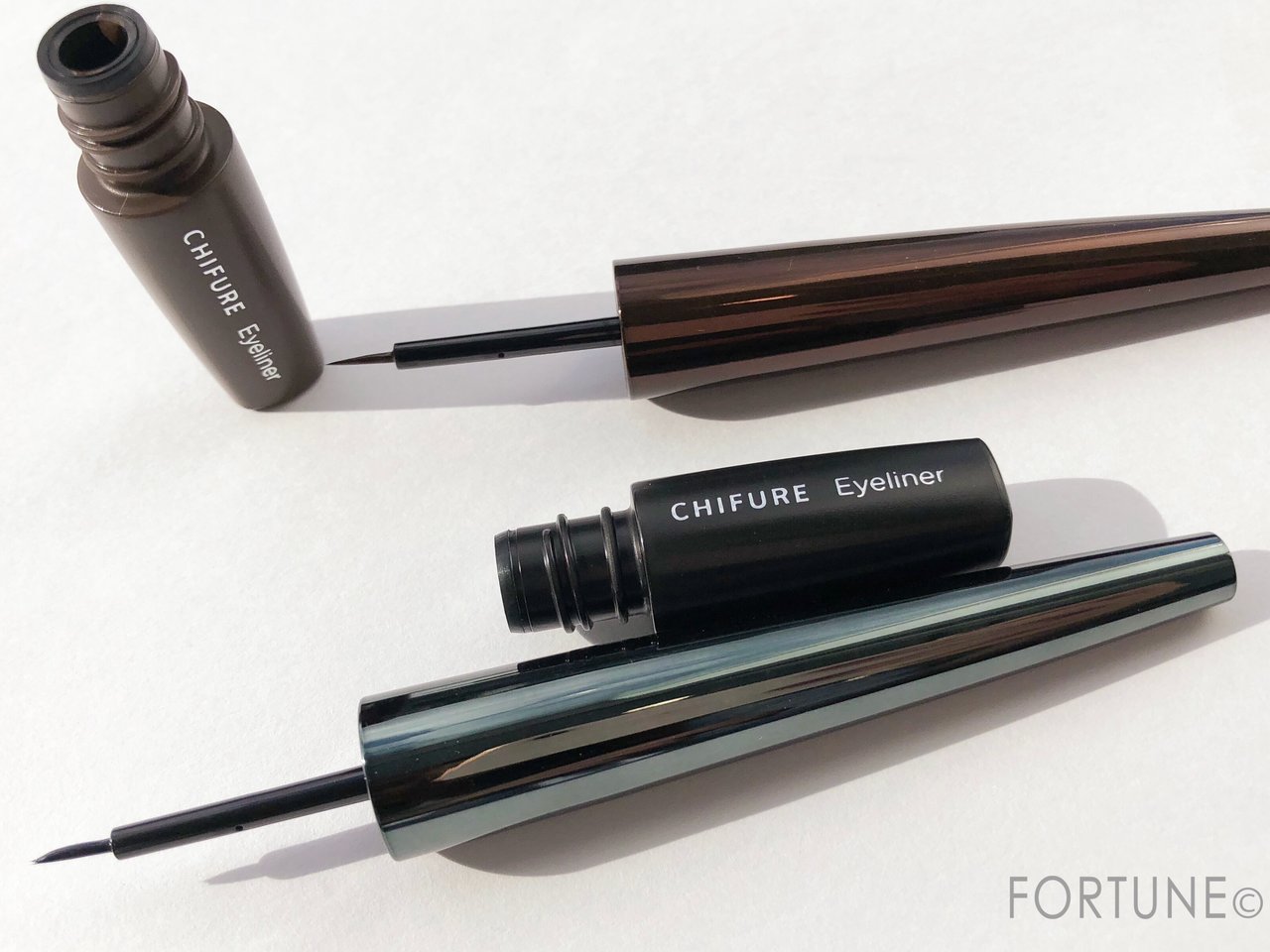 ちふれ　プチプラ　コスメ　アイシャドウ　グラデーションアイカラー　リキッドアイライナー　アイメイク