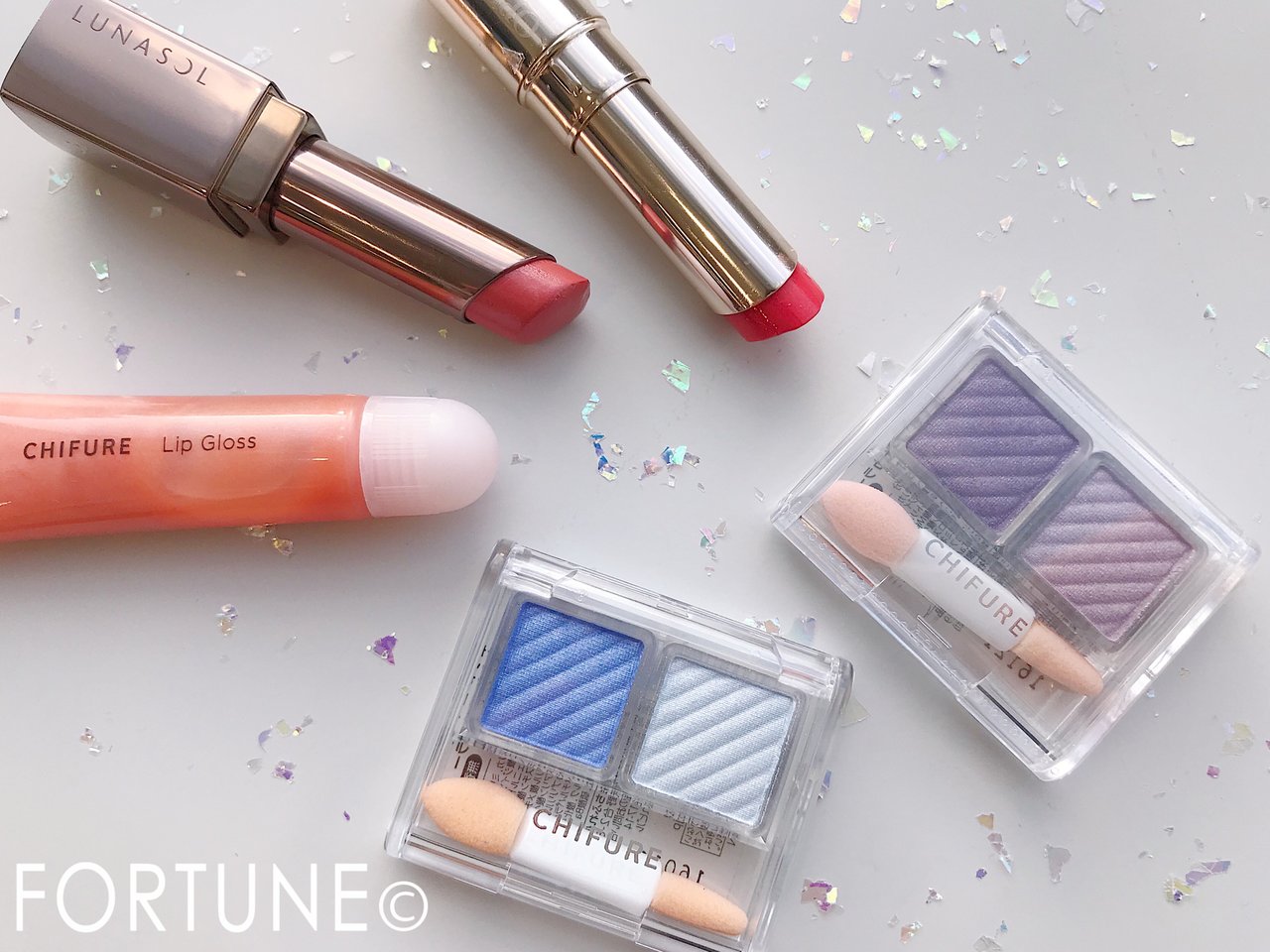 ちふれ　プチプラコスメ　アイシャドウ　透明感　オフィスメイク