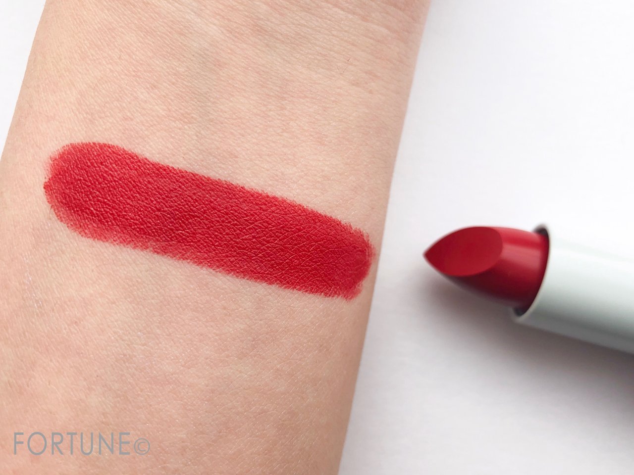 Erdem for NARS Strange FIowers Collection　ナーズ　新作コスメ　2018　夏コスメ　アイシャドウ　アイメイク　チーク　ハイライト　リップ　アーデム