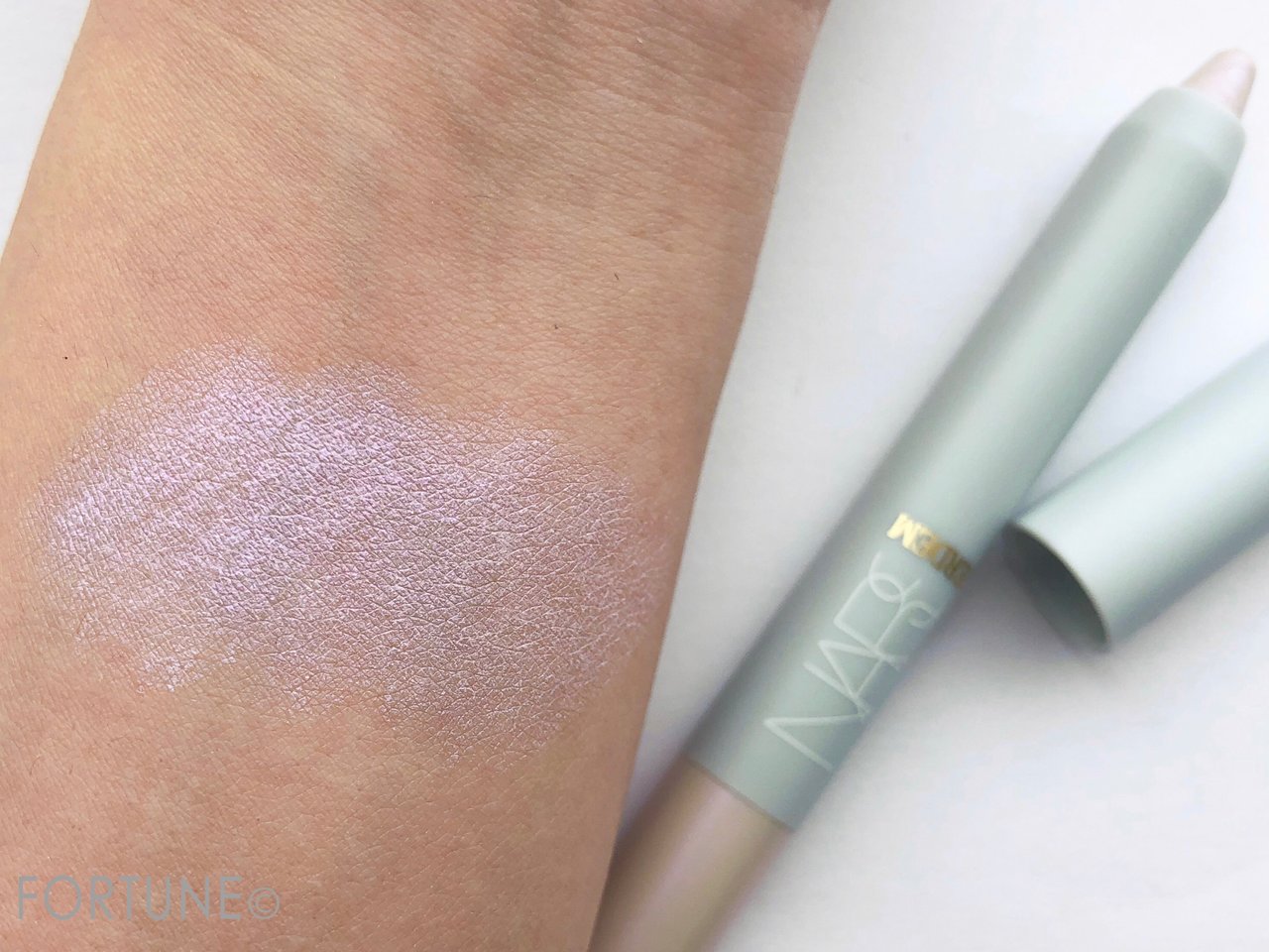 Erdem for NARS Strange FIowers Collection　ナーズ　新作コスメ　2018　夏コスメ　アイシャドウ　アイメイク　チーク　ハイライト　リップ　アーデム