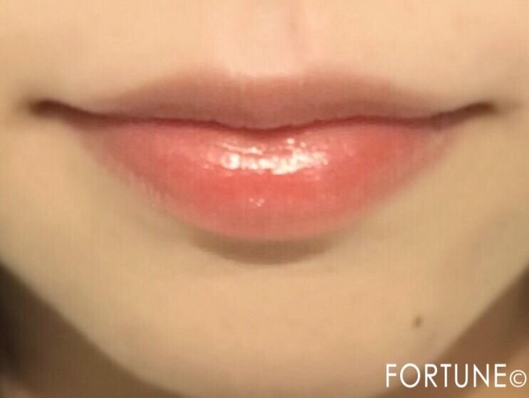 カントリー＆ストリーム　UVリップクリーム HM