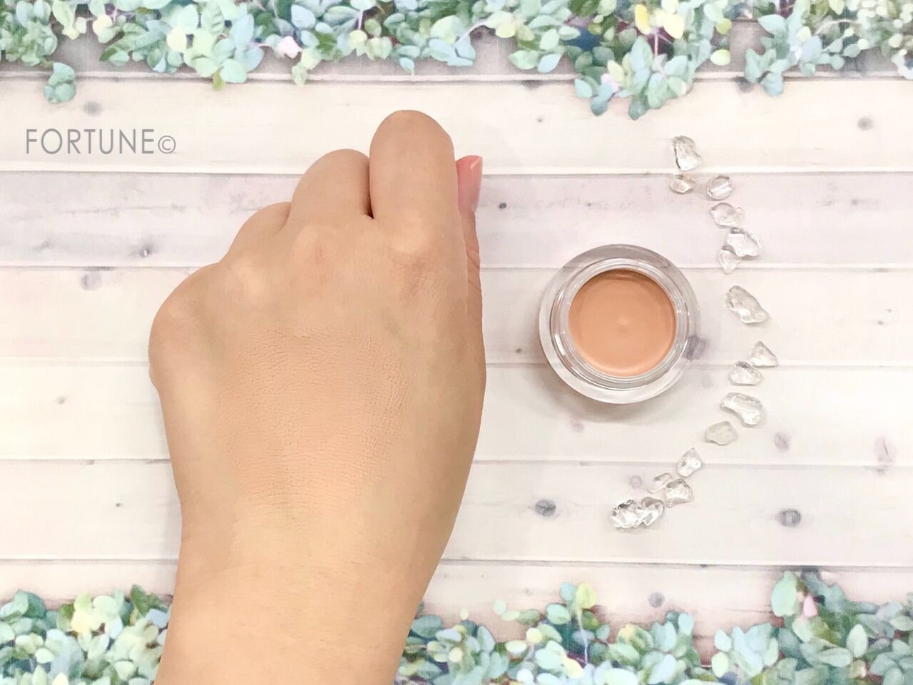 ナーズ コンシーラー ウォームピーチ