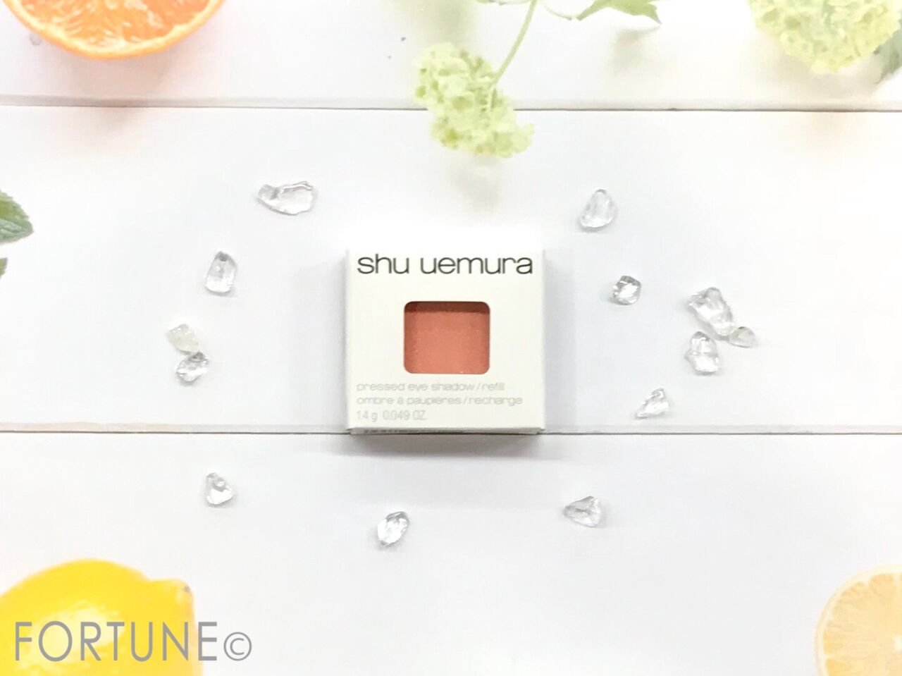 シュウウエムラ プレスドアイシャドー オレンジ