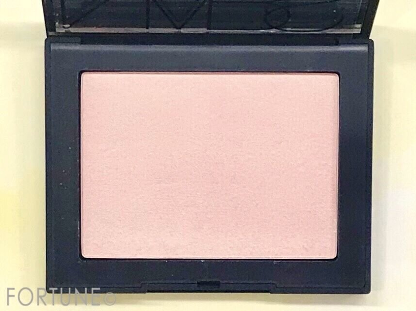 NARS　ハイライティングパウダー　CAPRI
