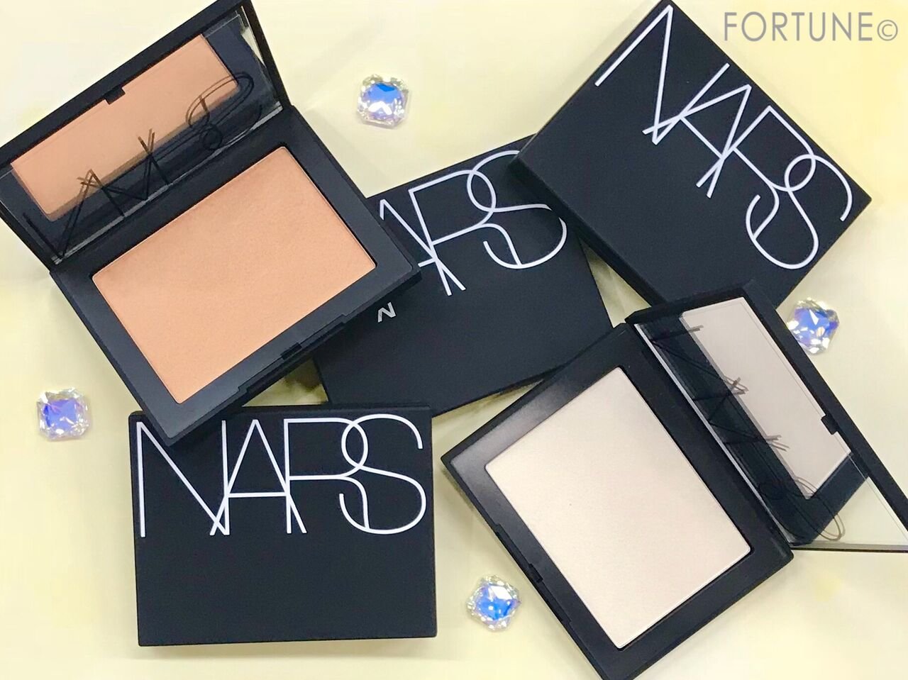 NARS　ハイライティングパウダー　