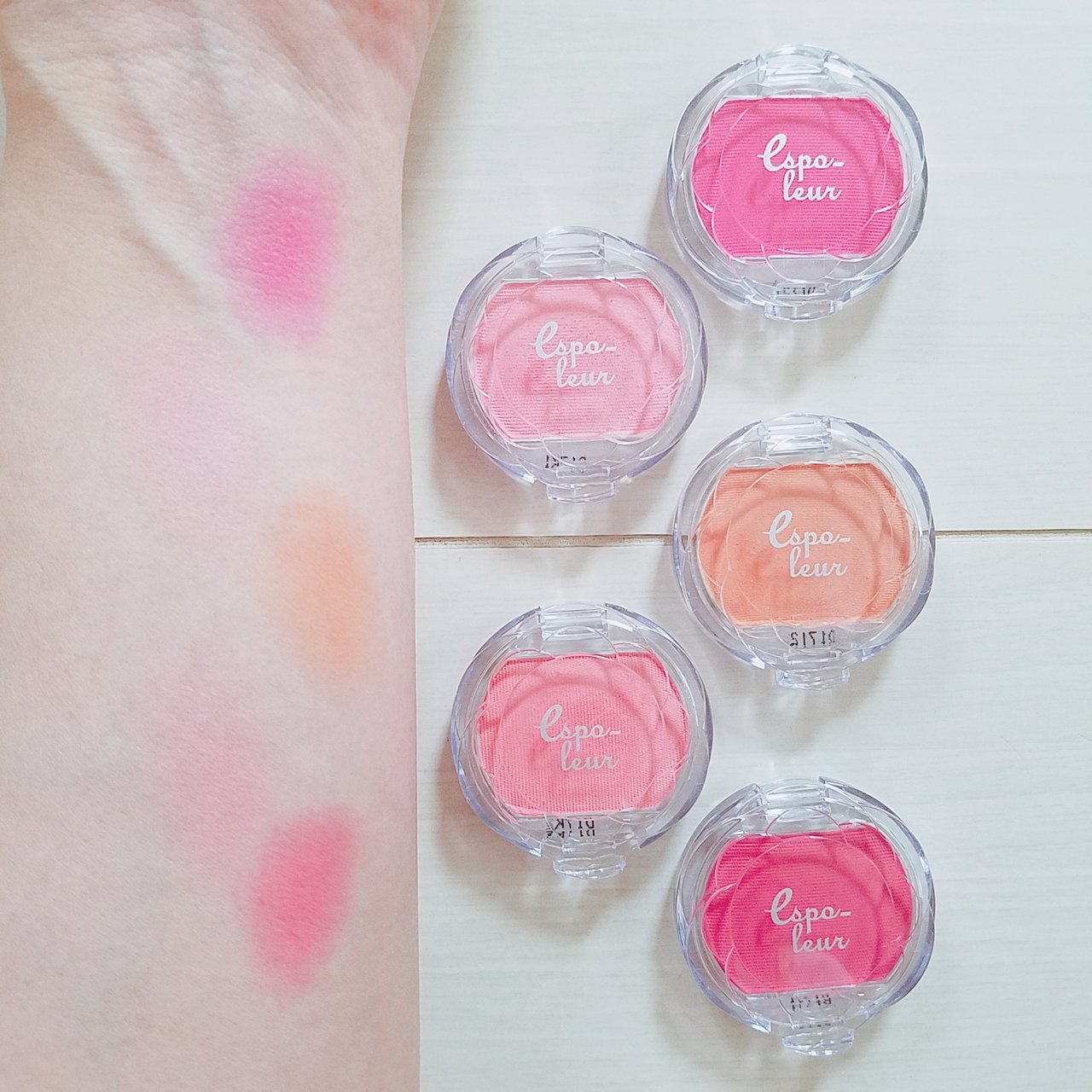 ダイソー　パウダーチーク