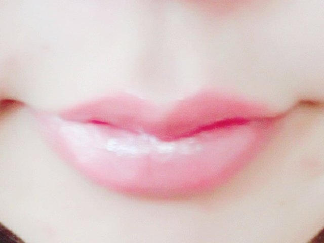 ダイソー×カンコレコラボ　リップグロス　コーラルピンク