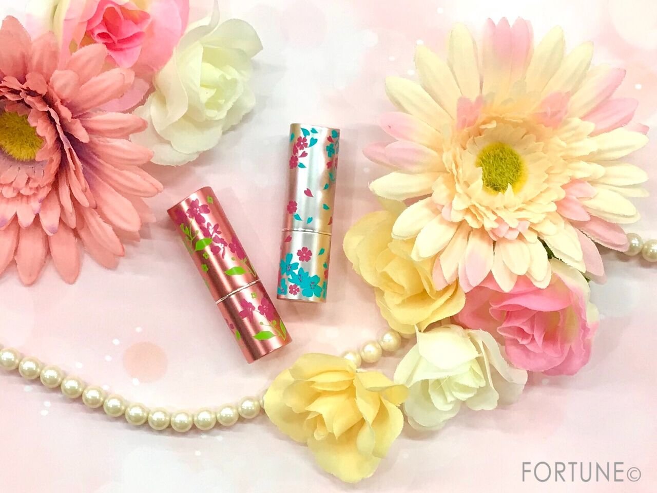 ちふれ　50周年　フラワーデザイン　口紅