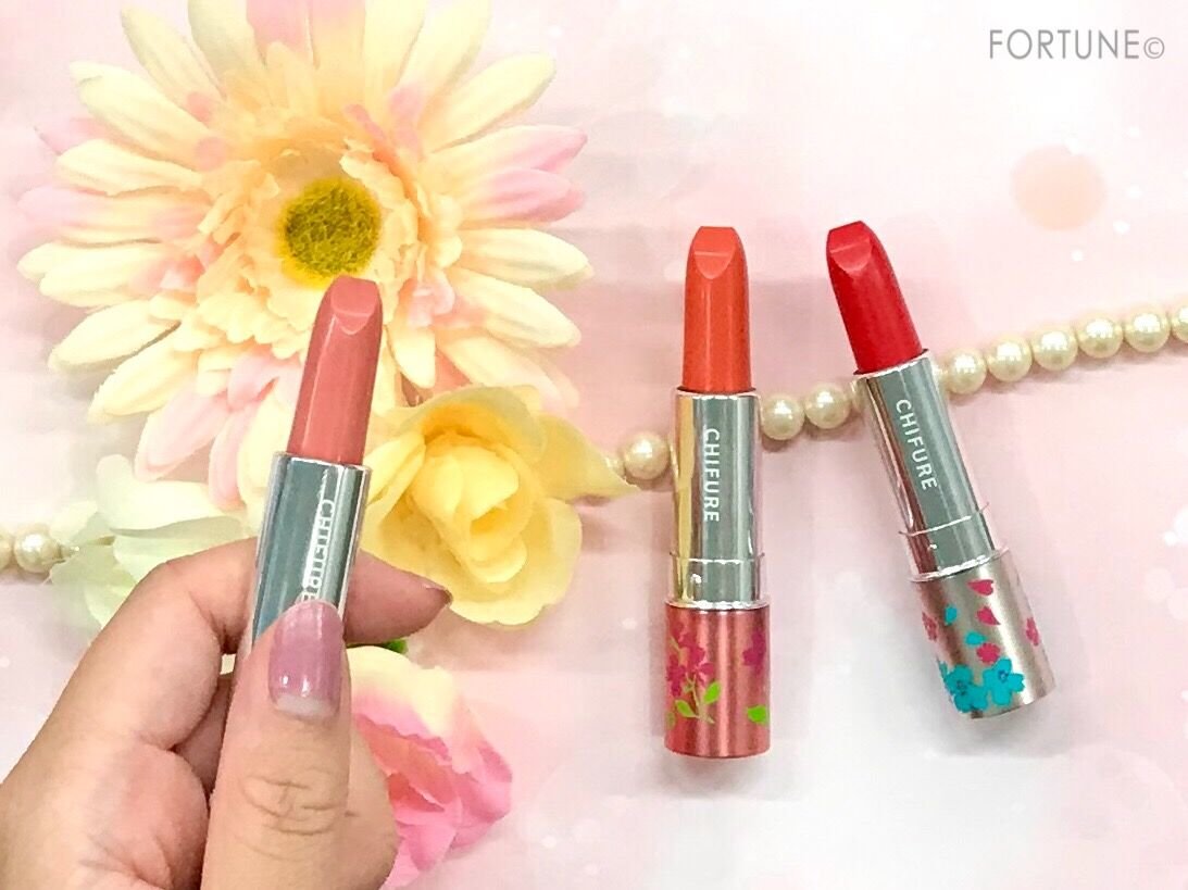 ちふれ　50周年　フラワーデザイン　口紅