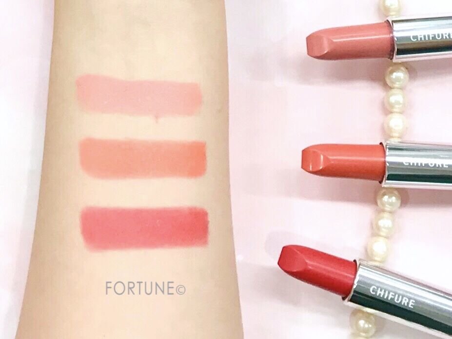 ちふれ　50周年　フラワーデザイン　口紅