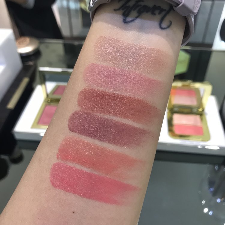 トムフォードビューティー　2018夏　ソレイユ サマー2018コレクション　ウルトラ シャイン リップ カラー　スウォッチ