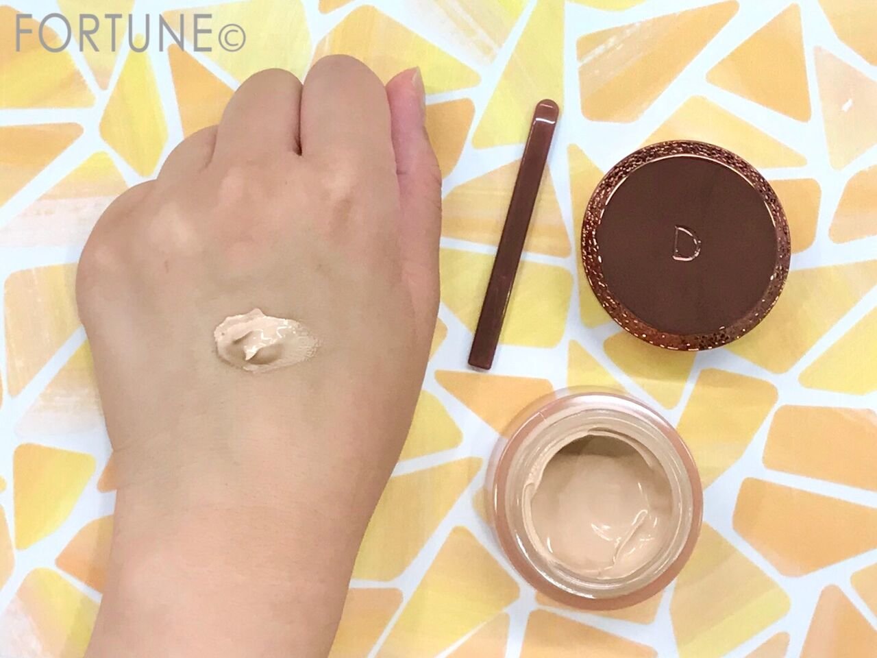 DEW スペリア クリームコンセントレート（クリームファンデーション）