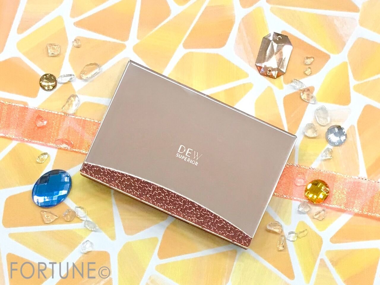 DEW スペリア パウダーコンセントレート（パウダーファンデーション）