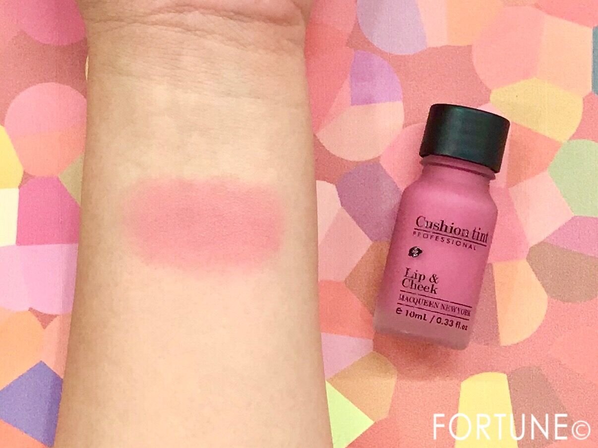 マックイーンニューヨーク「クリーミー リップ ティント」　#01魔力（ライトピンク）