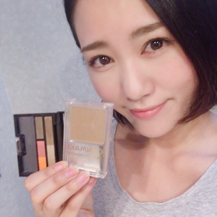 キャンメイク　イプサ　自撮り