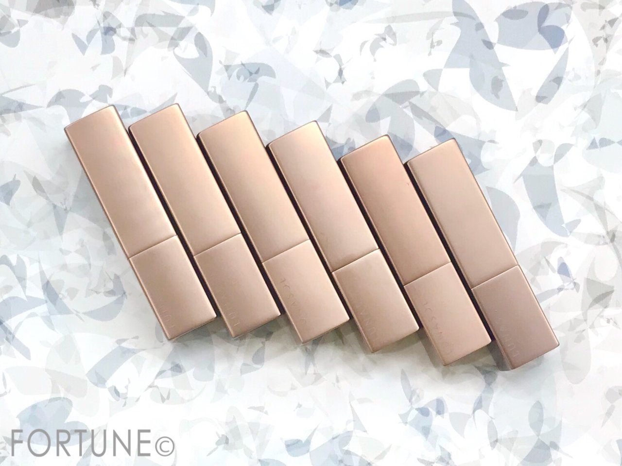 エアリーグロウリップス