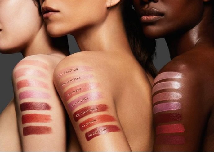 トムフォード　ボーイズ アンド ガールズ　リップカラー　