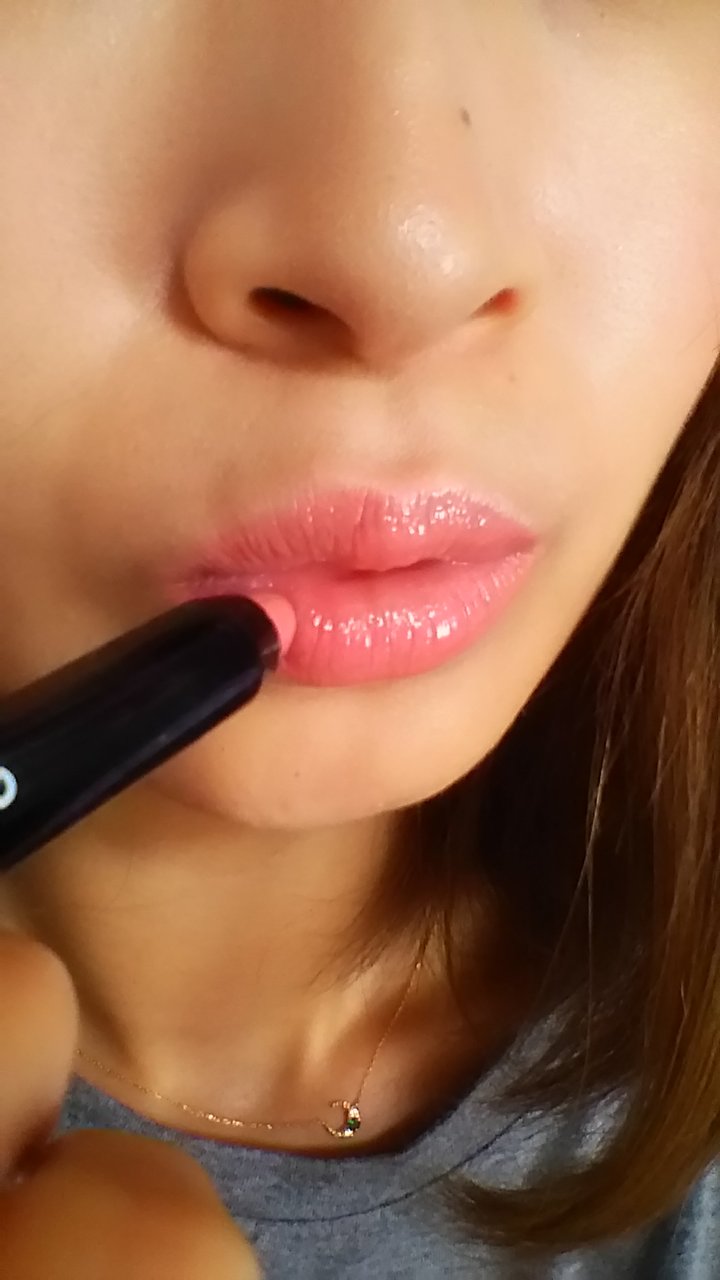 シャネルクレヨンリップ 【塗り心地】