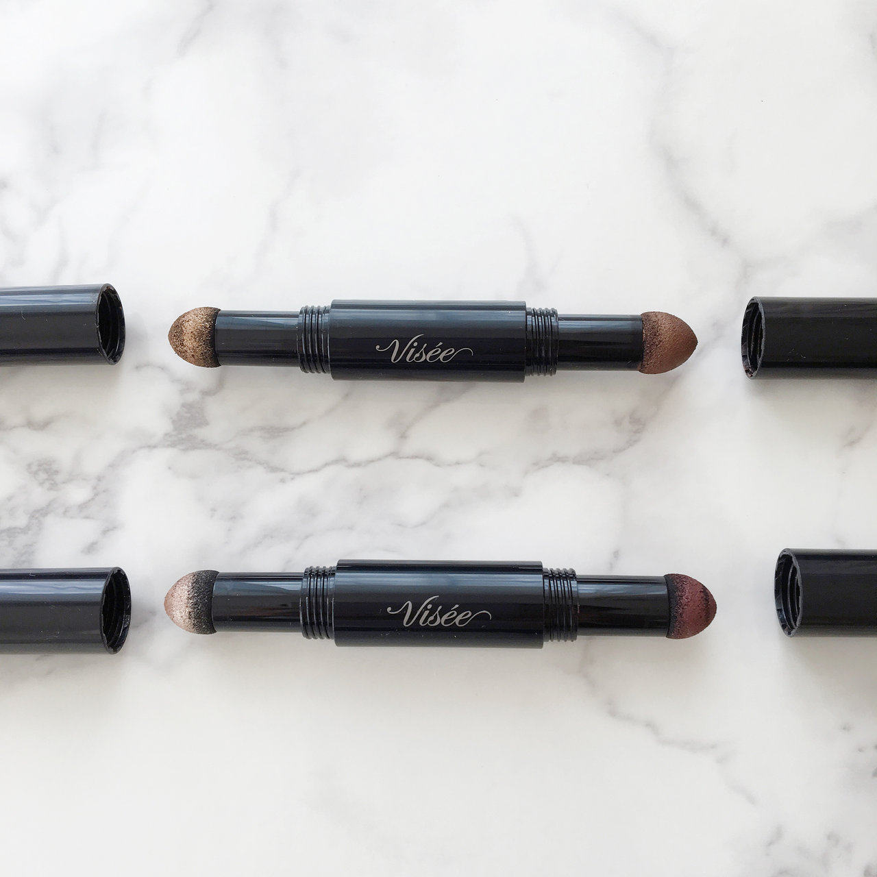 (自撮り)パウダーチップ アイカラー