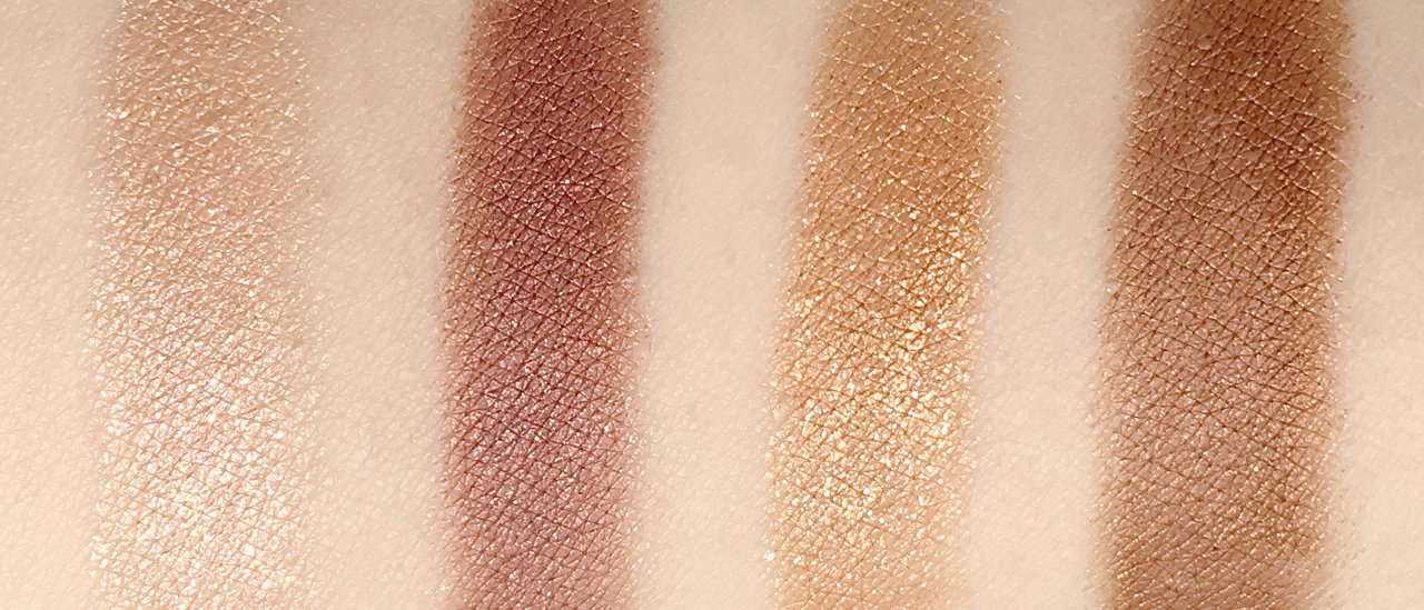 (自撮り)パウダーチップアイカラー