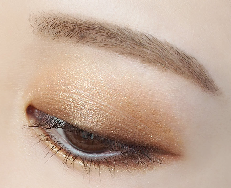 (自撮り)パウダーチップアイカラー