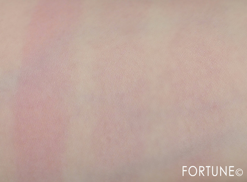 「エクストラ リップ ティント」色モチ