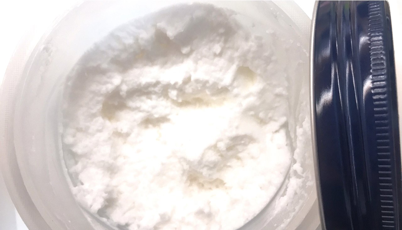 【ロクシタン】スノーシアボディクリーム