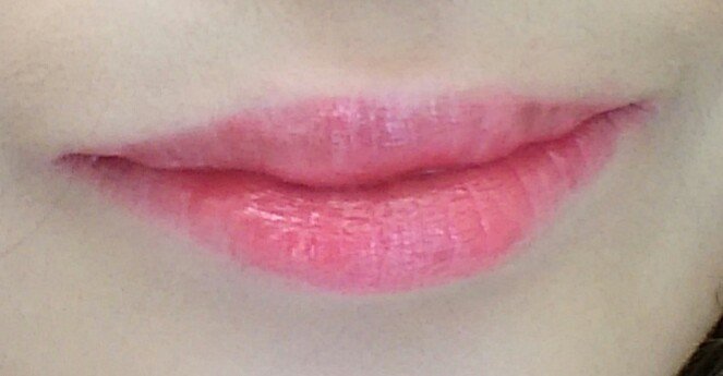 赤リップ　指付け