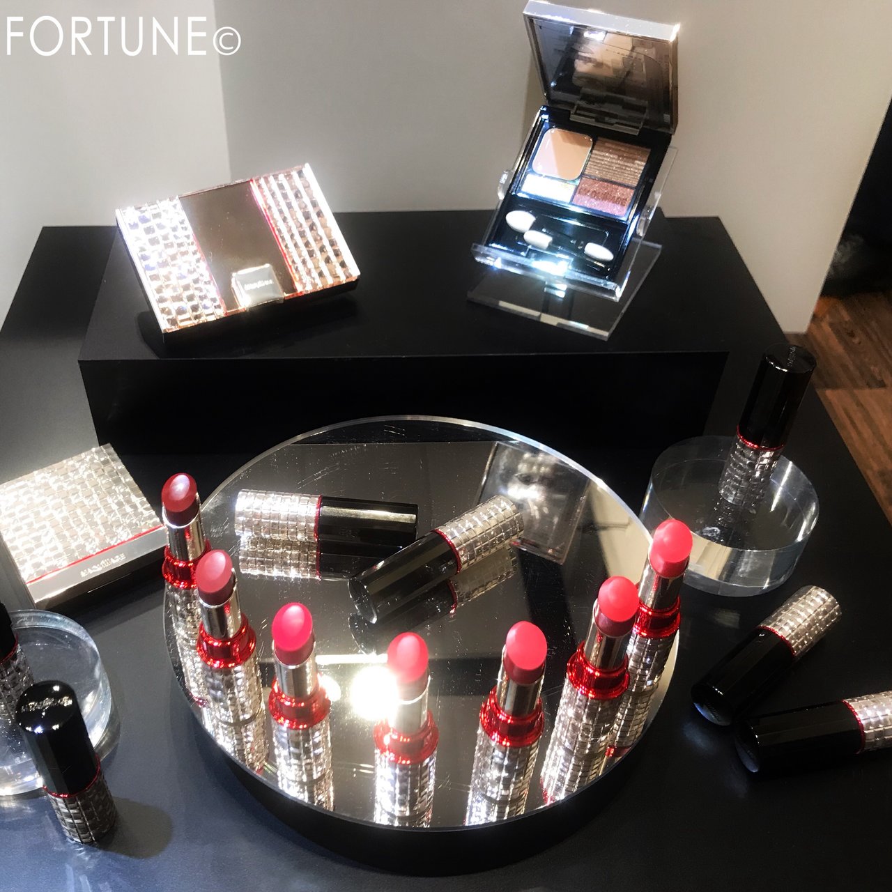 資生堂 マキアージュ