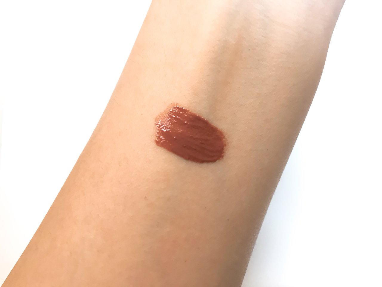 自撮り 【NARS】 ベルベットリップ