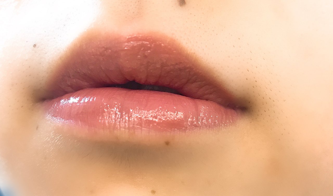 自撮り 【NARS】ベルベットリップ