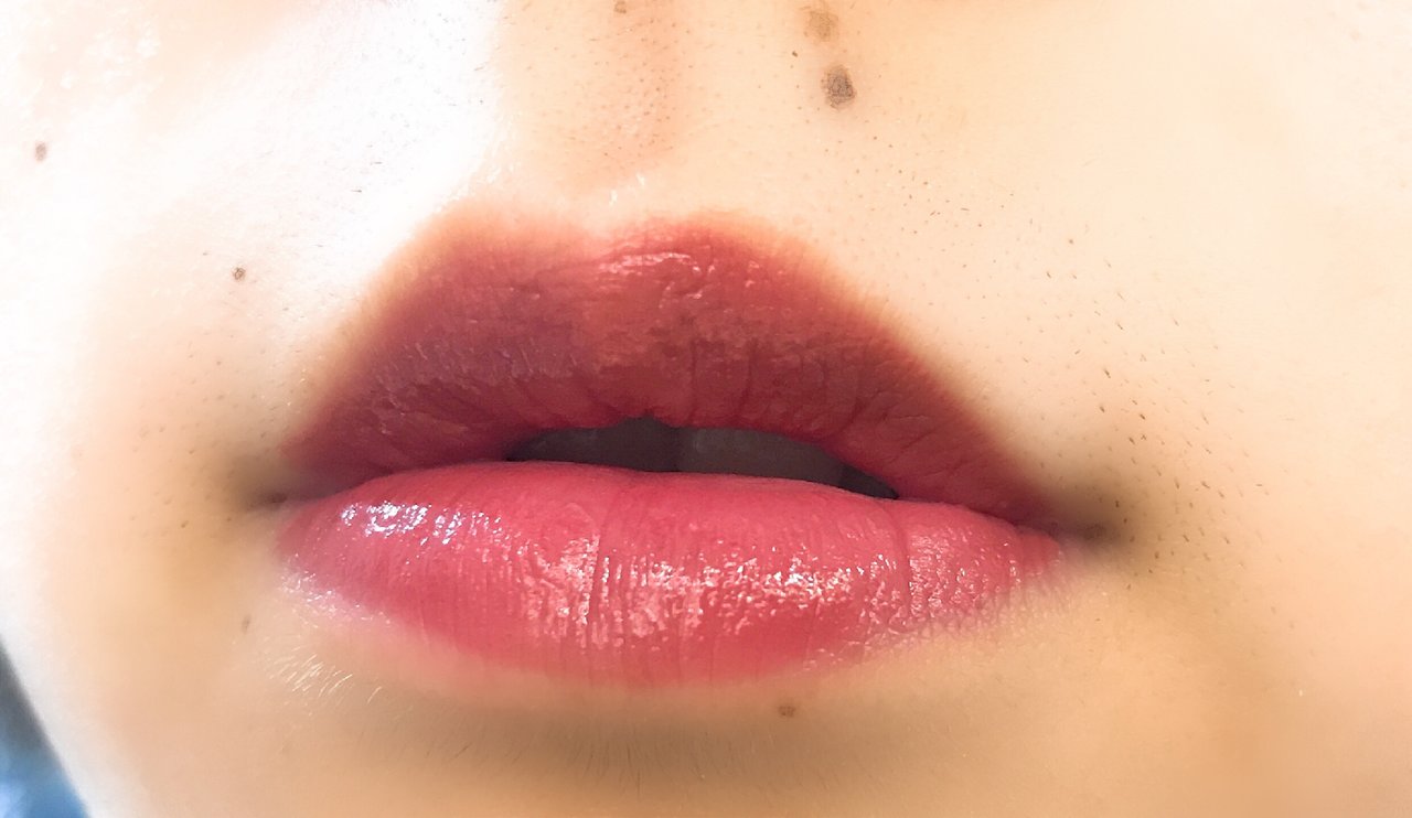 自撮り【NARS】 ベルベットリップ