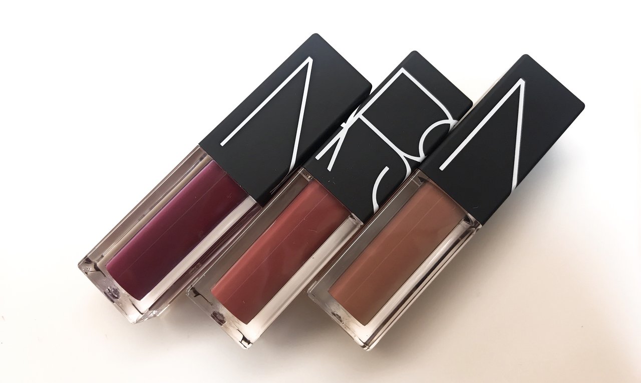 【NARS】ベルベットリップ
