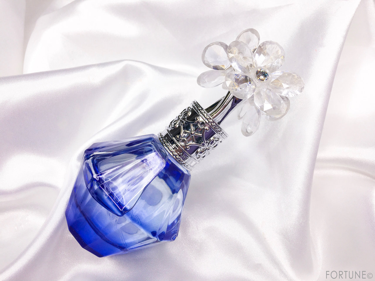 ジルスチュアート 2018冬新作フレグランス ムーンライトマジック