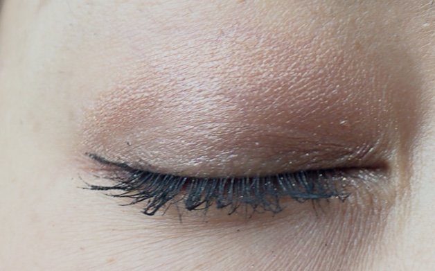 エスプリーク セレクトアイカラー の302 BR306