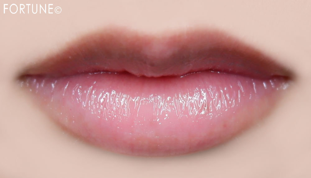 フローラノーティス「リップトリートメント」　チェリーブロッサム　使用感