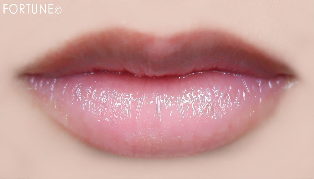 フローラノーティス「リップトリートメント」　フレッシュピオニー　使用感