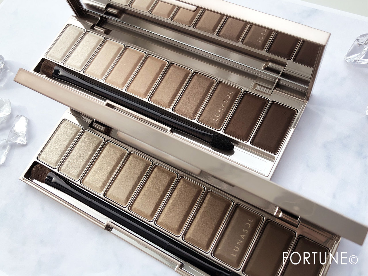 《2019春新作》ルナソル ザ ベージュ アイズ　01 Nutral Beige　02 Noble Beige 比較