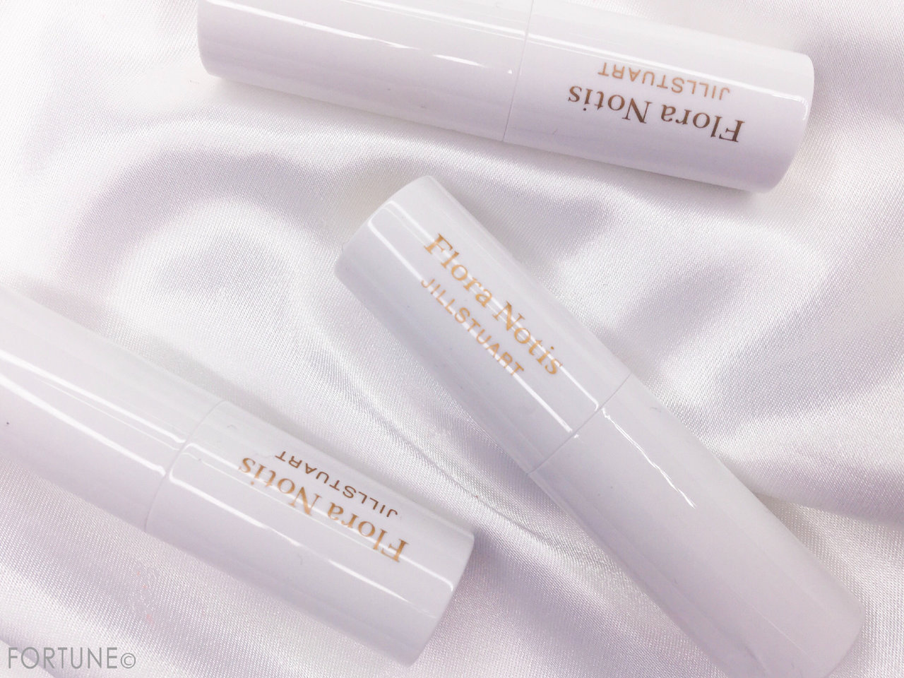 フローラノーティス ジルスチュアート リップスクラブスティック