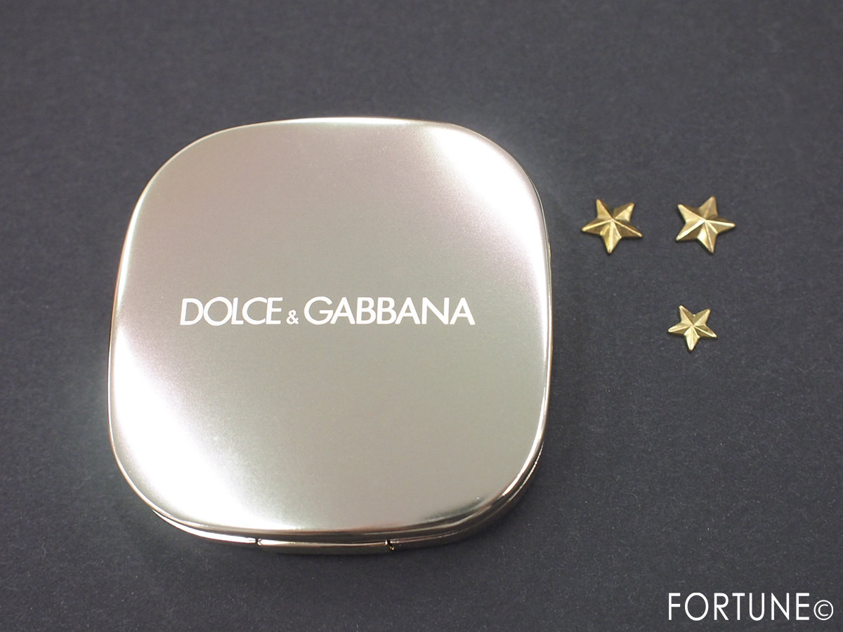 「ジ・アイシャドウ クワッド」