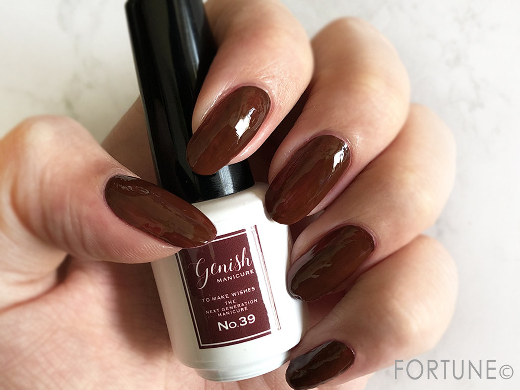 ジーニッシュマニキュア限定色「39 マスキュリン 」カラーチャート