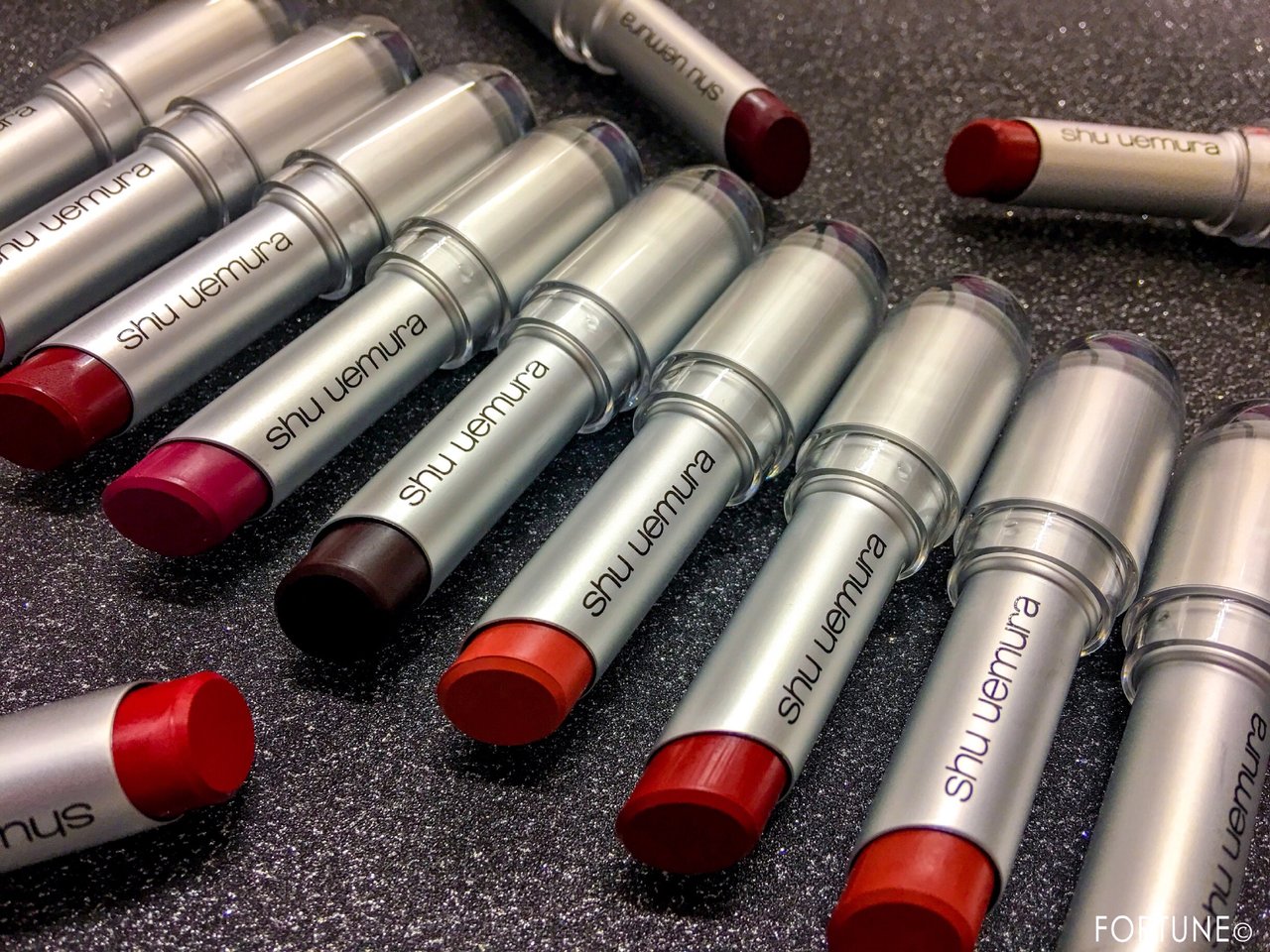 シュウ ウエムラ 2019春新作リップ 「ルージュ アンリミテッド」