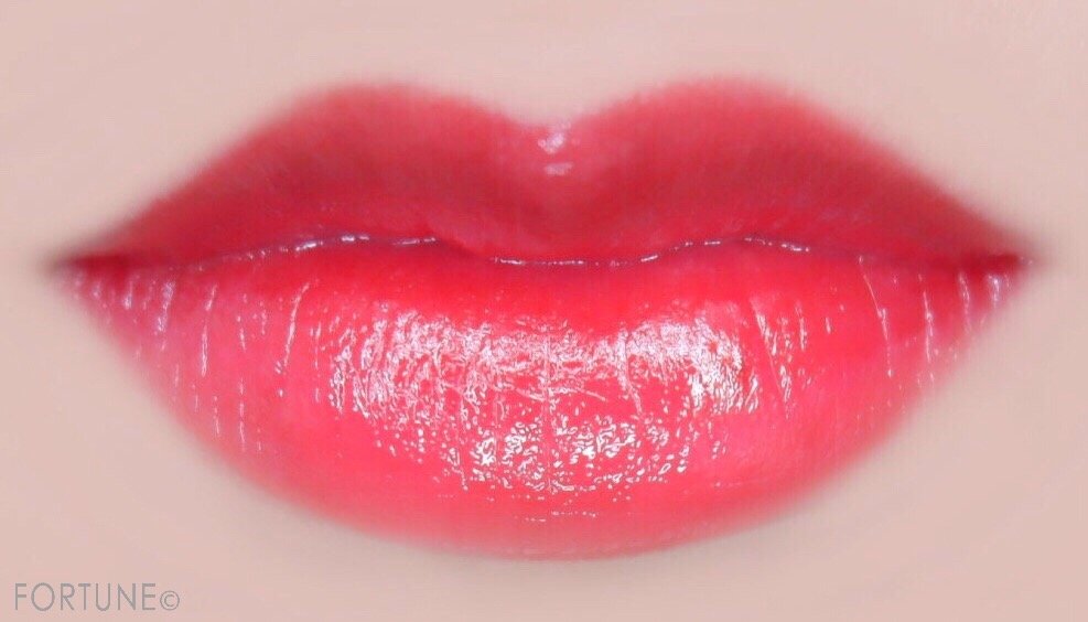 ラビオッテ「フロマンスリップカラーシャイン」　CR01 ピオニーコーラル　使用感