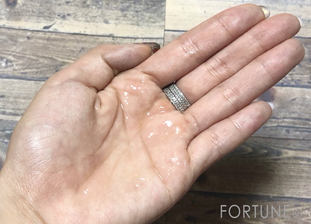 SBCP生ミネラルジェル　SBCP生ミネラルオイル　混ぜた写真