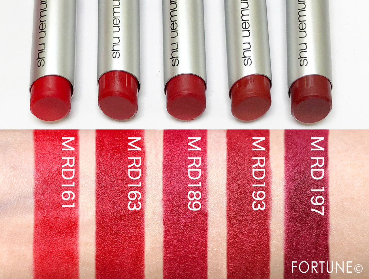 シュウ ウエムラ「ルージュアンリミテッド マット」レッド系　スウォッチ